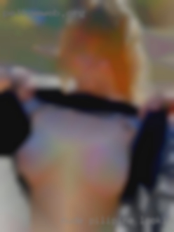 Nude pilipine looking women inprague in Laurens.